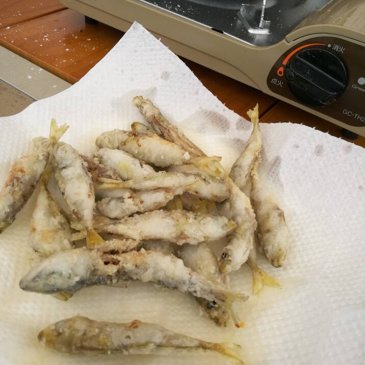 豆アジの簡単な唐揚げ レシピ 作り方 By やんパパ 楽天レシピ 豆アジの簡単な唐揚げ レシピ 作り方 By やんパパ 楽天レシピ